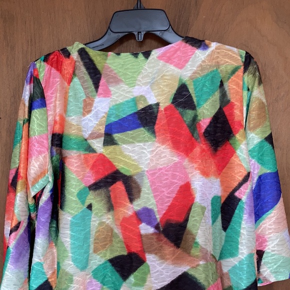 3/$45 Alfred Dunner abstract colorful print top embellished neckline casual PM - Picture 14 of 17